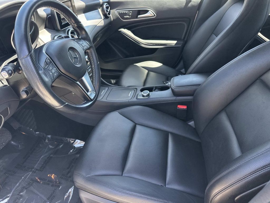 Thumbnail: 2014 Mercedes-Benz CLA - 15