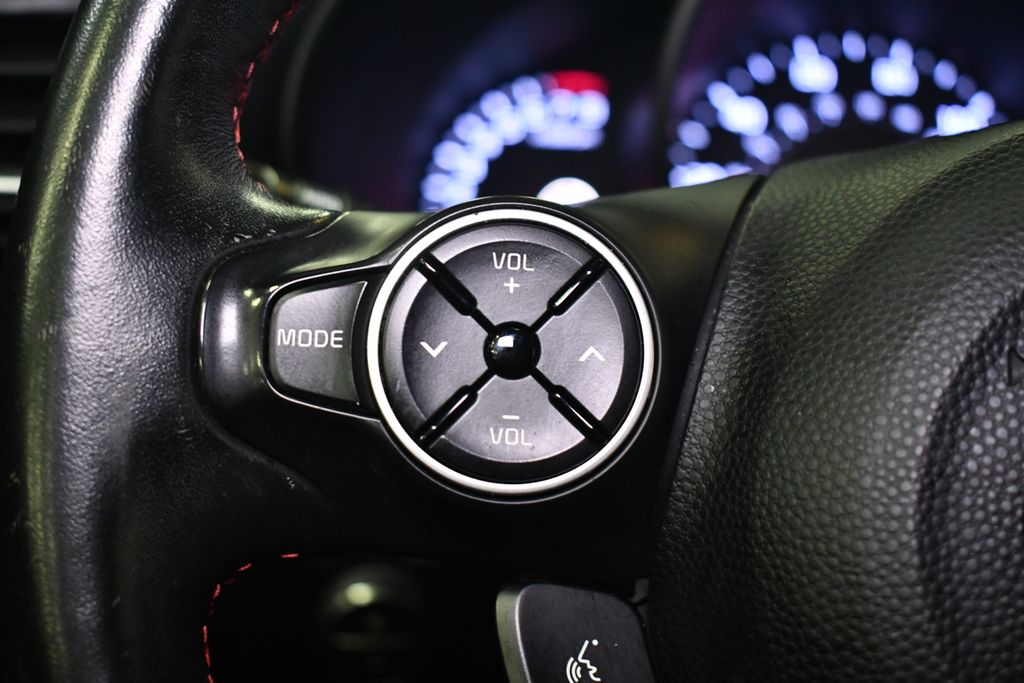 Thumbnail: 2014 Kia Soul - 23