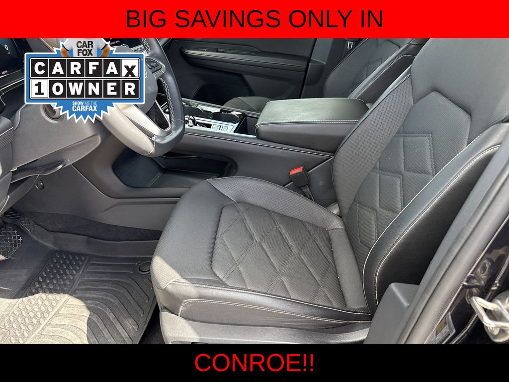 2024 Volkswagen Atlas 2.0T SE w/Technology Black at Don McGill Toyota