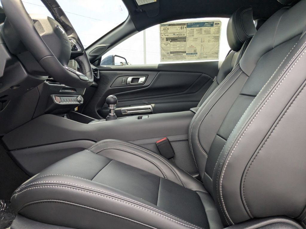 2025 Ford Mustang GT Premium Fastback