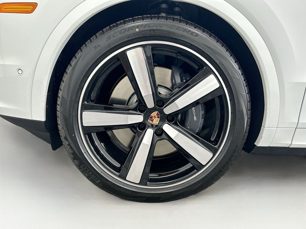 Thumbnail: 2026 Porsche Cayenne - 31