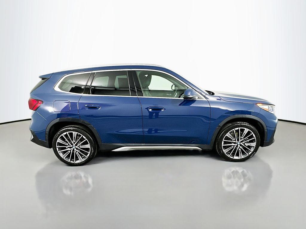 Thumbnail: 2026 BMW X1 - 4