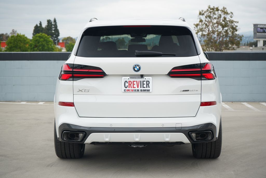 Thumbnail: 2026 BMW X5 - 6