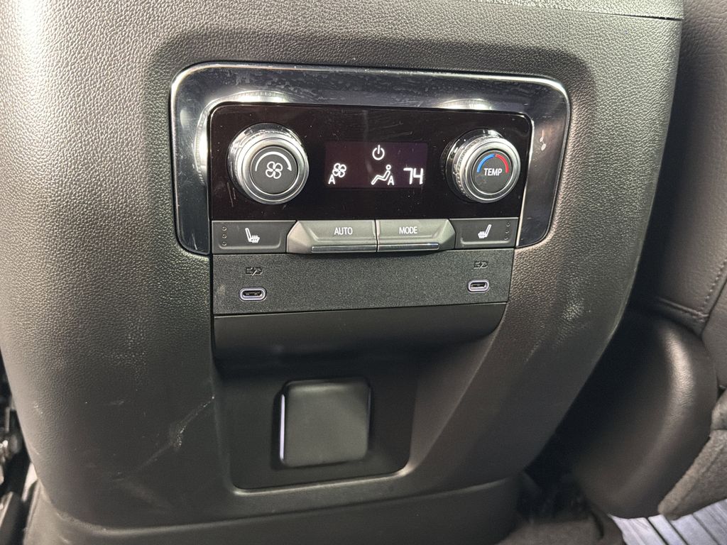 used 2026 GMC Yukon car, priced at $89,900