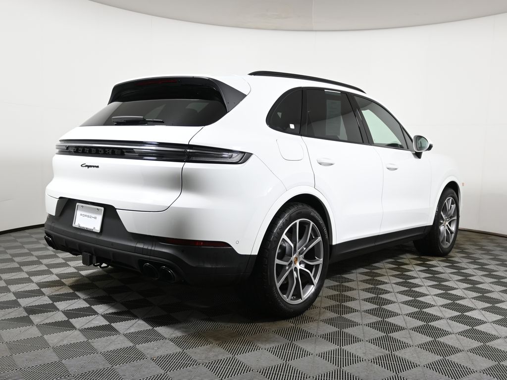 Thumbnail: 2025 Porsche Cayenne - 7