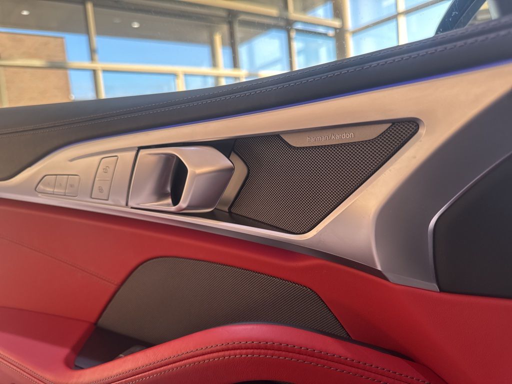 Thumbnail: 2024 BMW 8 Series - 19