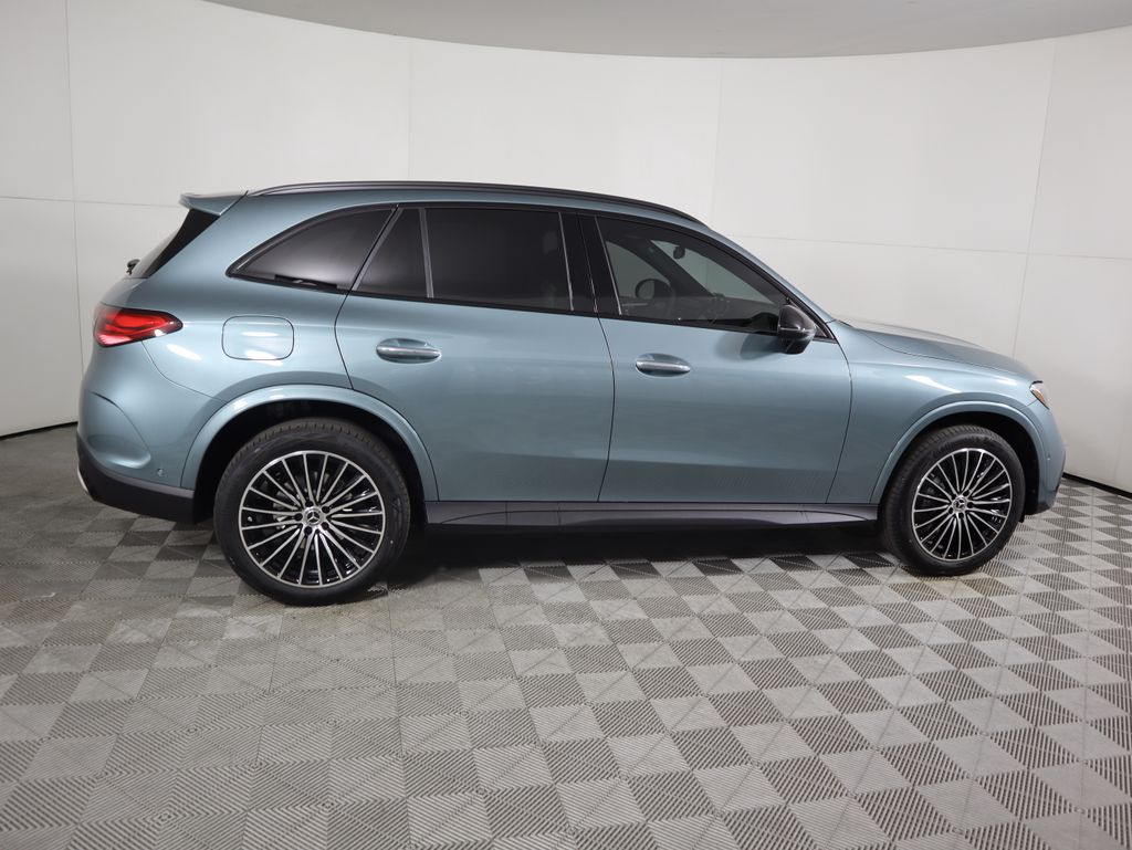 Thumbnail: 2026 Mercedes-Benz GLC - 4