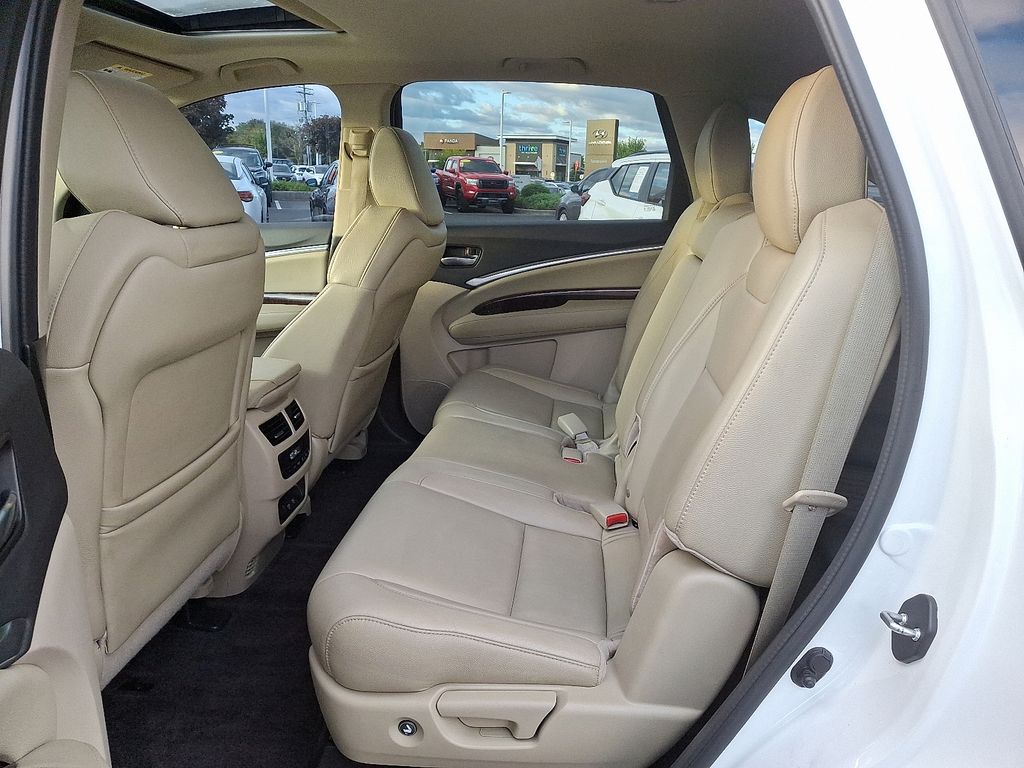 Thumbnail: 2018 Acura MDX - 10