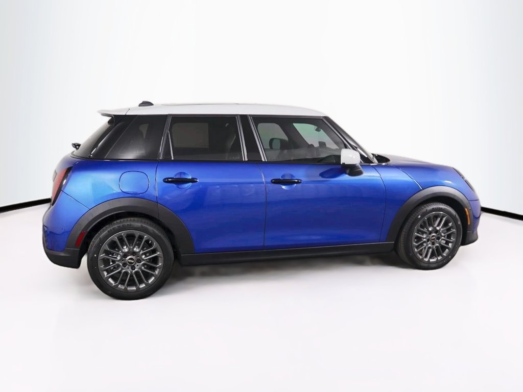 Thumbnail: 2026 MINI Cooper - 4