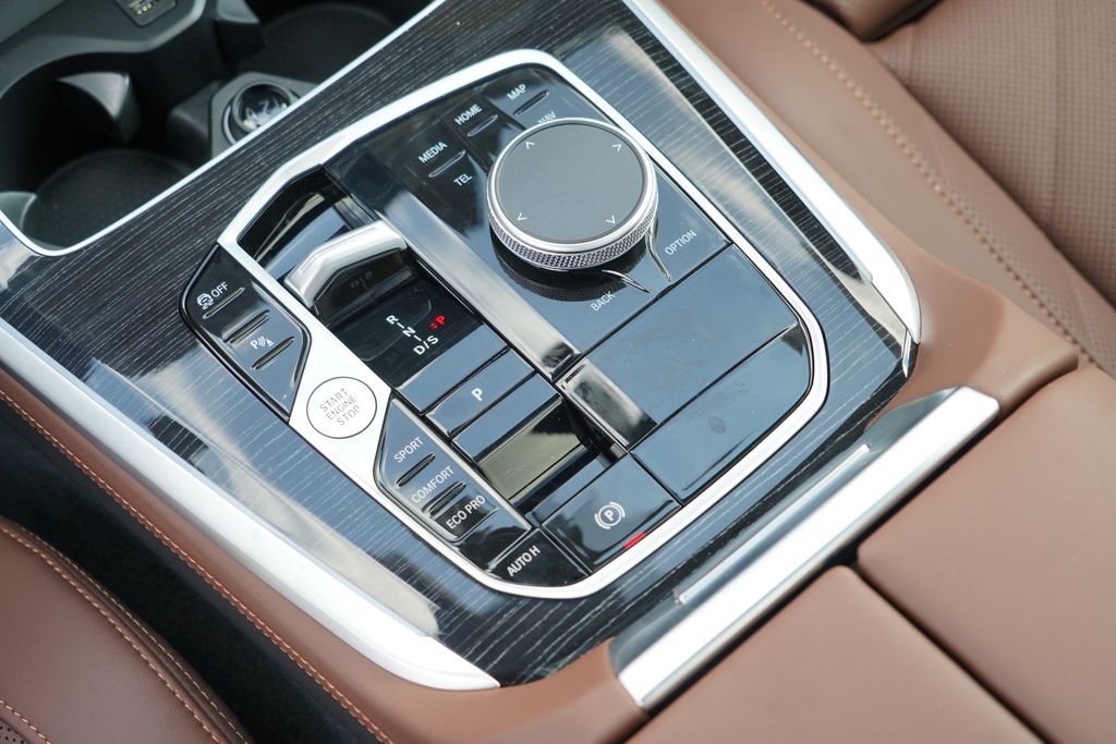 Thumbnail: 2026 BMW X5 - 29