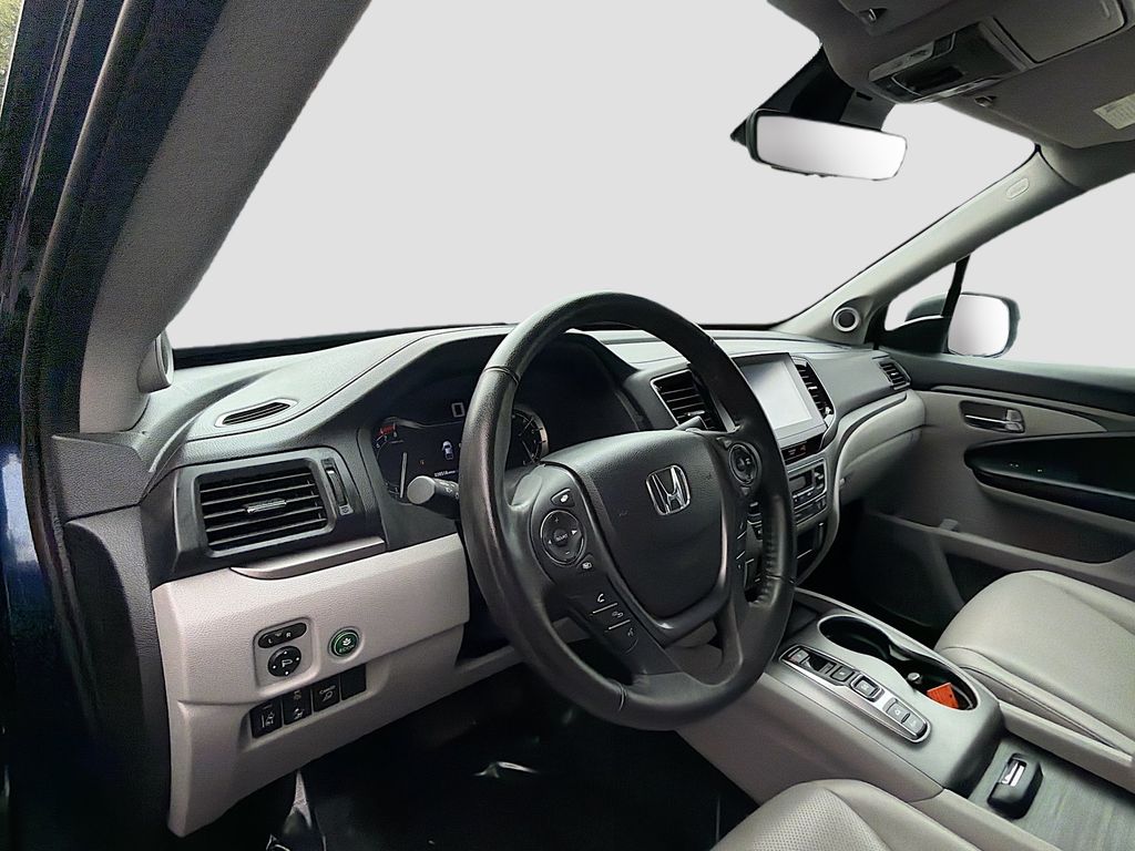 Used 2023 Blue Honda RTL image 9
