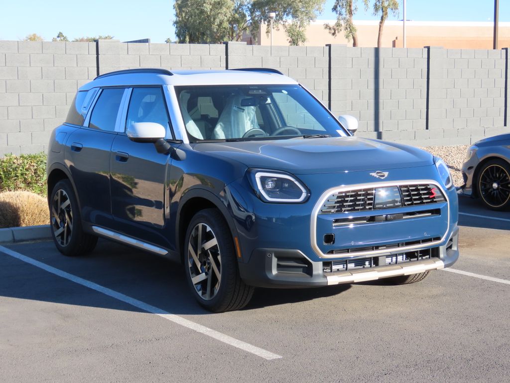 2025 MINI Cooper Countryman Base 3