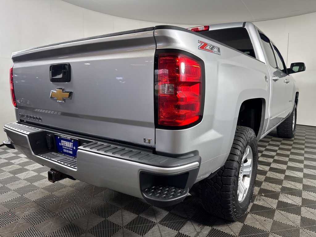 2017 Chevrolet Silverado 1500 LT - Image 5