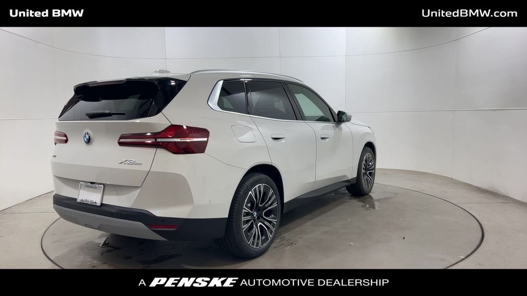Thumbnail: 2025 BMW X3 - 8