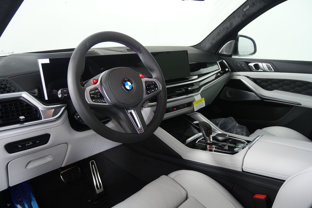 Thumbnail: 2026 BMW X5 - 13