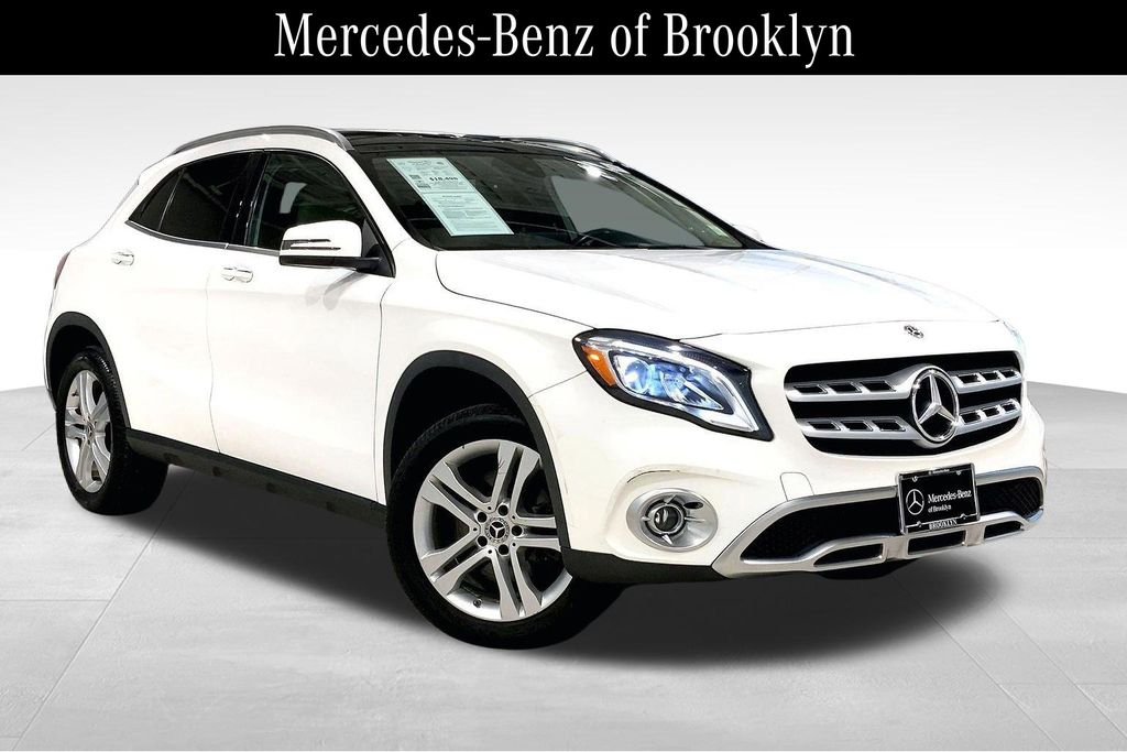 Polar White 2019 Mercedes-Benz GLA 250 4MATIC SUV / Crossover All-Wheel Drive 7-Speed Automatic