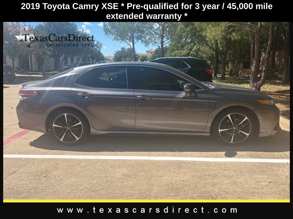 2019 Toyota Camry XSE 13