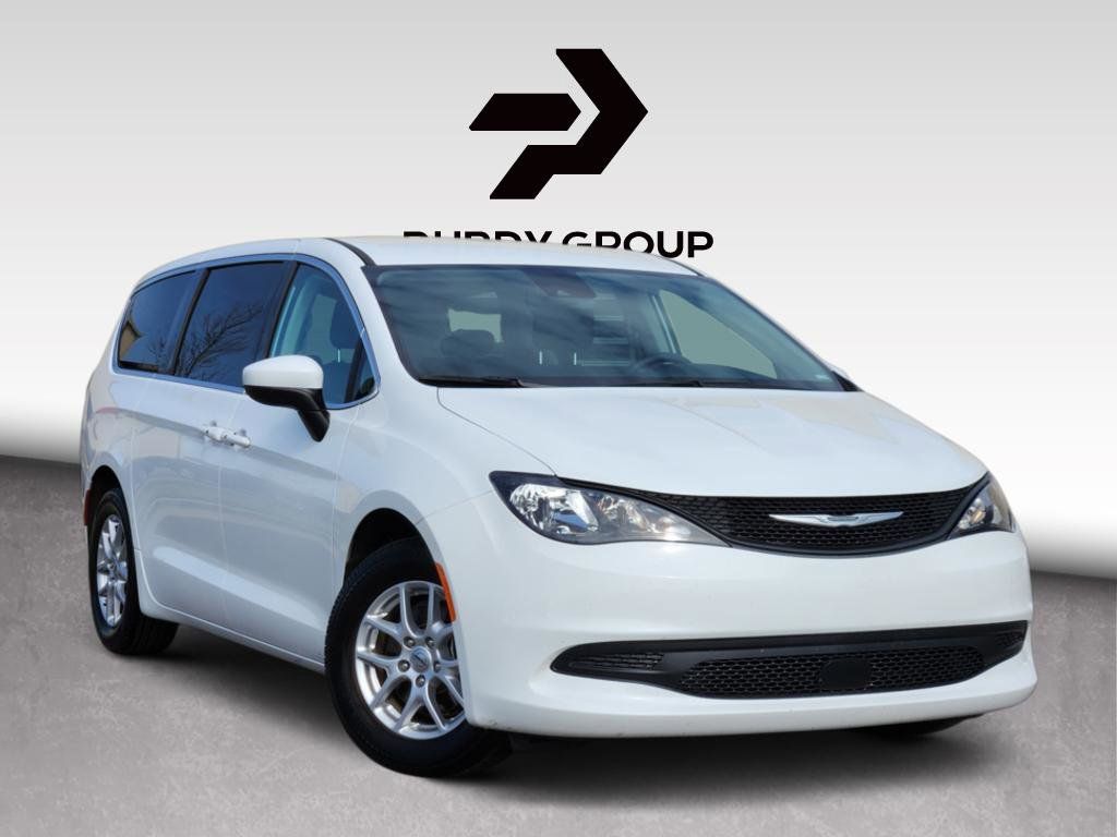 2023 Chrysler Voyager LX FWD