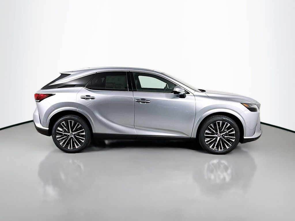Thumbnail: 2026 Lexus RX - 4