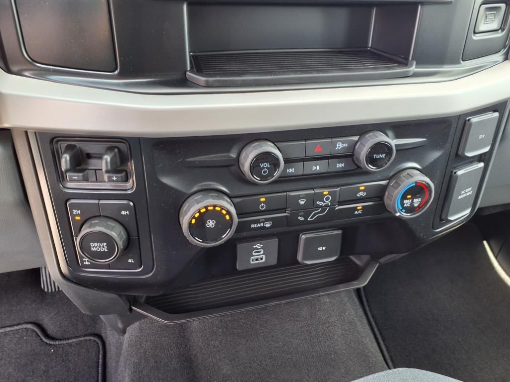 New 2025 White Ford XLT image 22