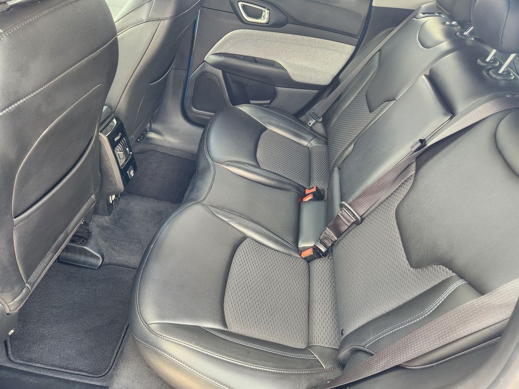 car-gallery-29
