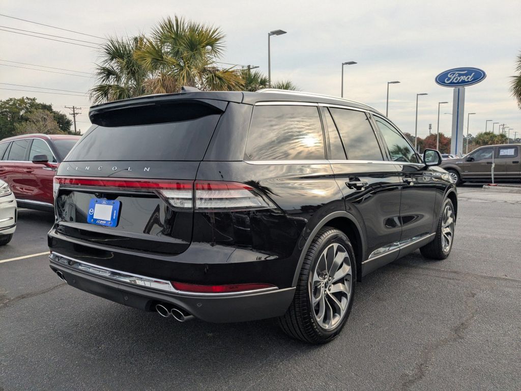 2026 Lincoln Aviator Premiere
