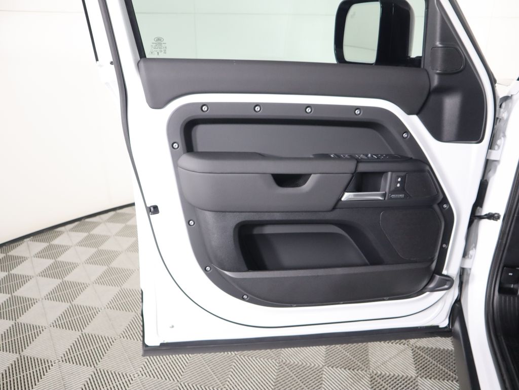 Thumbnail: 2026 Land Rover Defender - 26