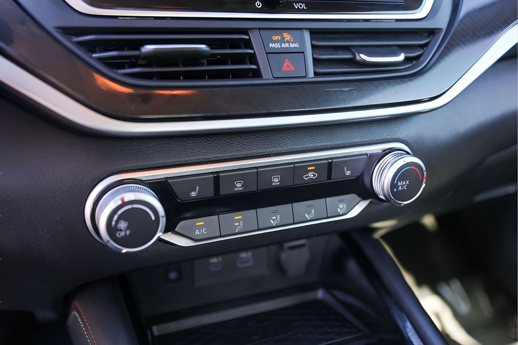 Used Car 2024 Nissan Altima  2.5 Sr For Sale Under $25,000 In Austin, Texas