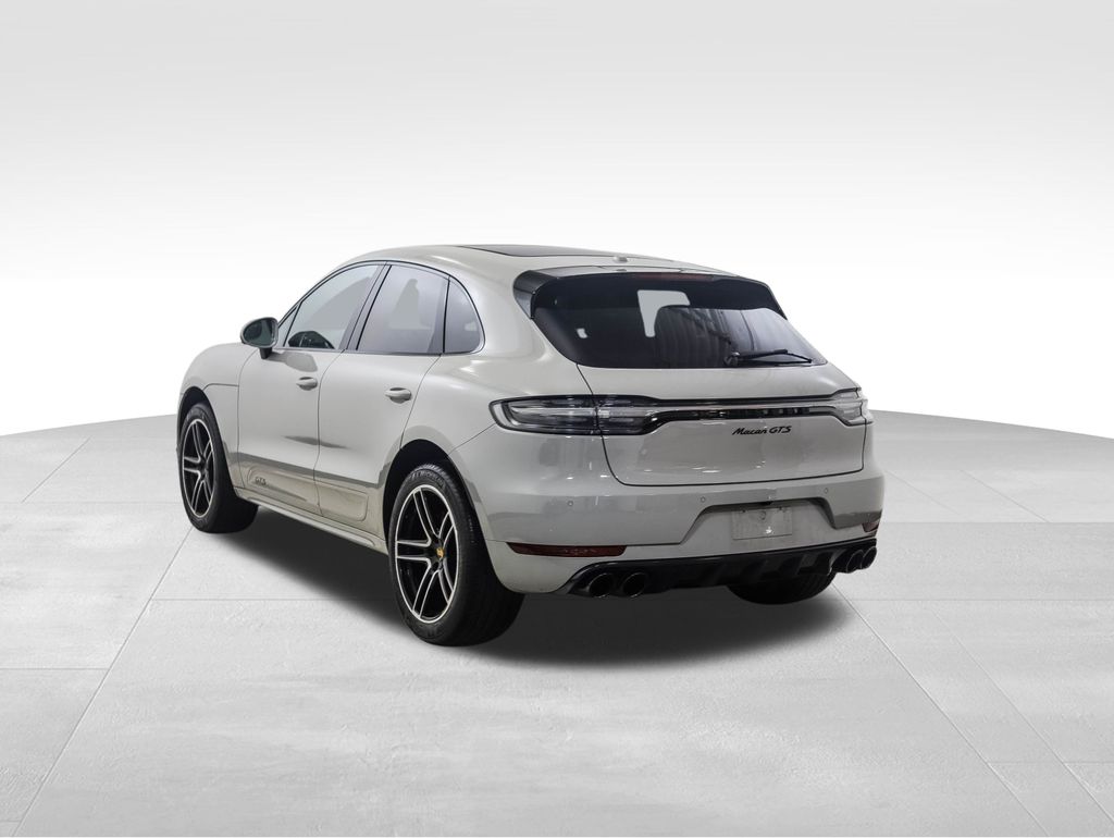 Thumbnail: 2021 Porsche Macan - 3