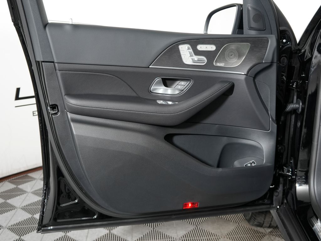new 2026 Mercedes-Benz GLE car, priced at $71,680