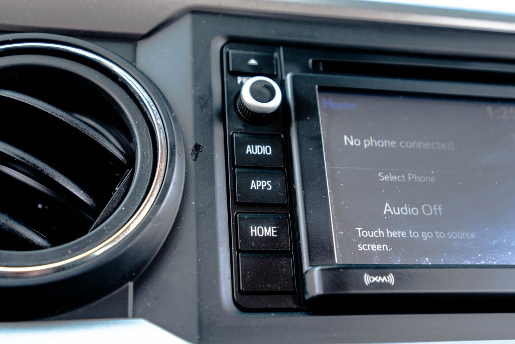 Used 2018 Toyota Tacoma Truck