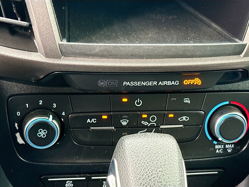 2023 Ford Transit Connect XL - Photo 15