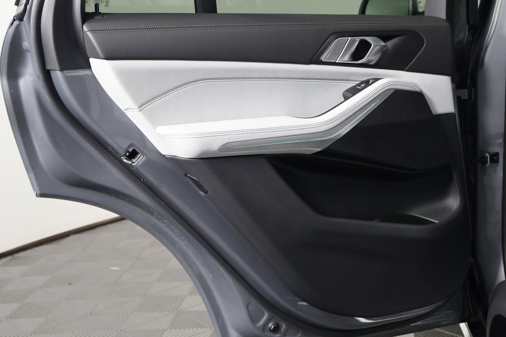 2024 BMW X5 xDrive40i 13