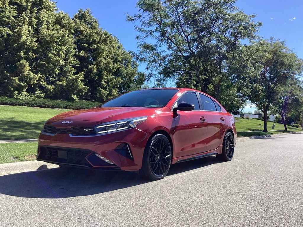 Currant Red 2022 Kia Forte Sedan Front-Wheel Drive 7-Speed Automatic