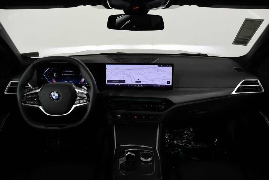 Thumbnail: 2025 BMW 3 Series - 8