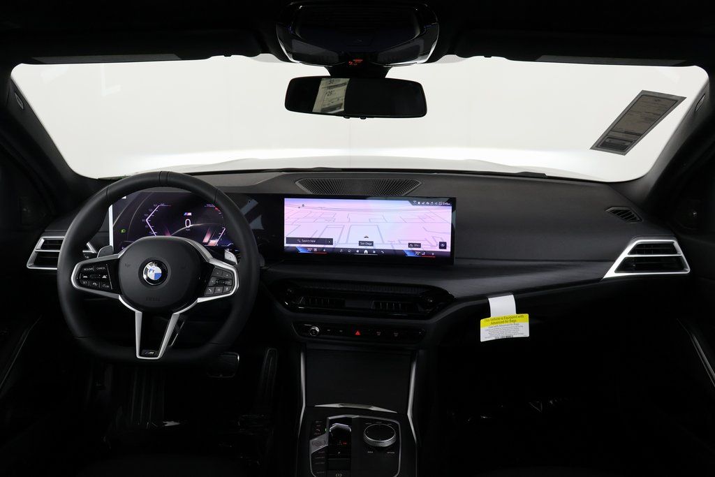 Thumbnail: 2026 BMW 3 Series - 4