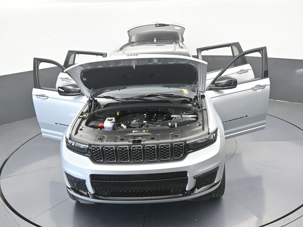 New 2025 Silver Zynith Jeep Summit image 78