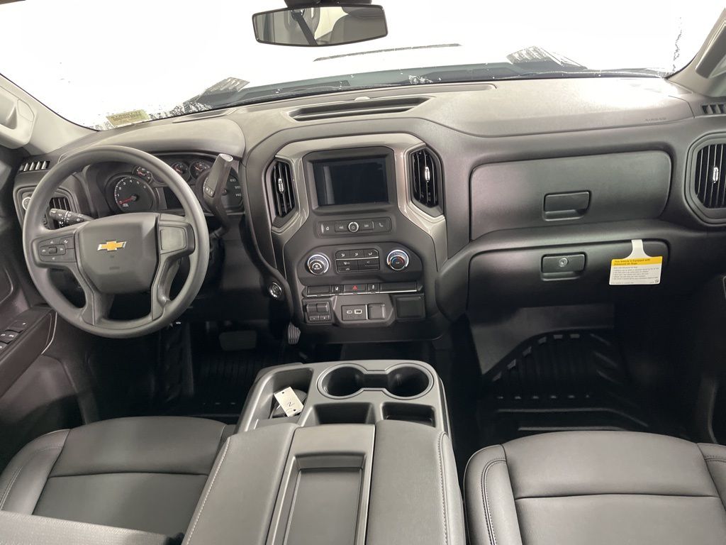 Thumbnail: 2026 Chevrolet Silverado 2500 - 16