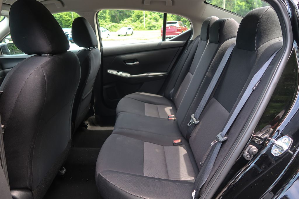 2023 Nissan Sentra SV Xtronic CVT