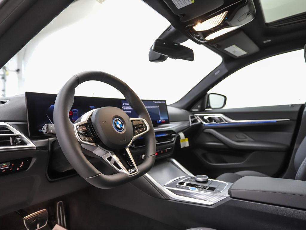 2025 BMW i4 xDrive40 10