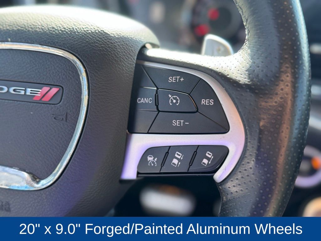 2016 Dodge Challenger 392 Hemi Scat Pack Shaker