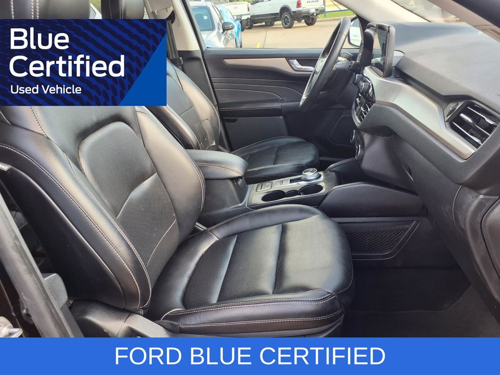 2022 Ford Escape SEL Black at Community Honda