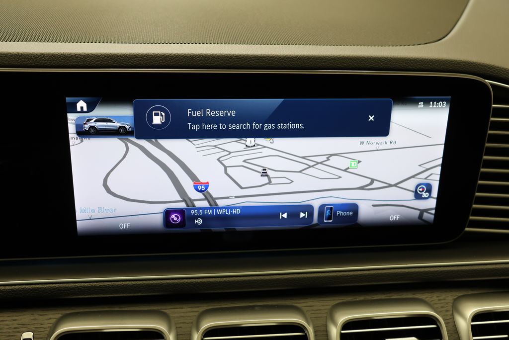 Thumbnail: 2026 Mercedes-Benz GLE - 26