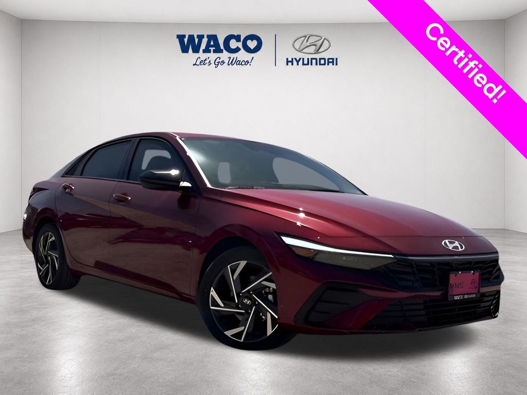 Ultimate Red 2025 Hyundai Elantra Sedan Front-Wheel Drive Continuously Variable Transmission
