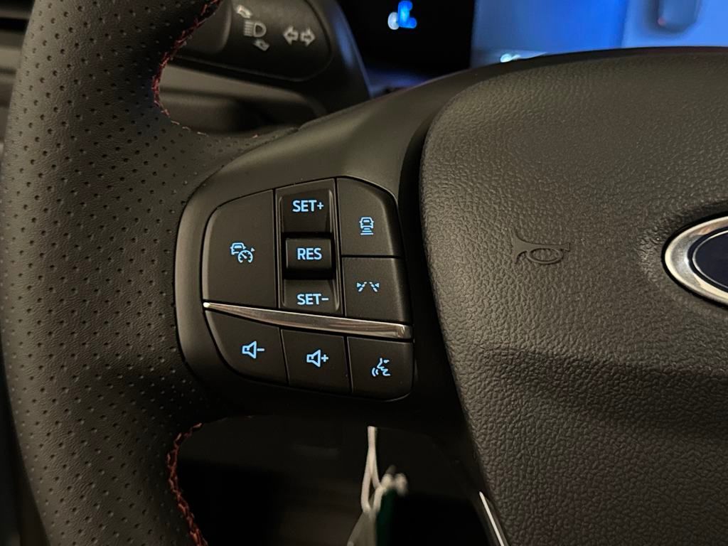 2025 Ford Escape Hybrid ST-Line photo 20