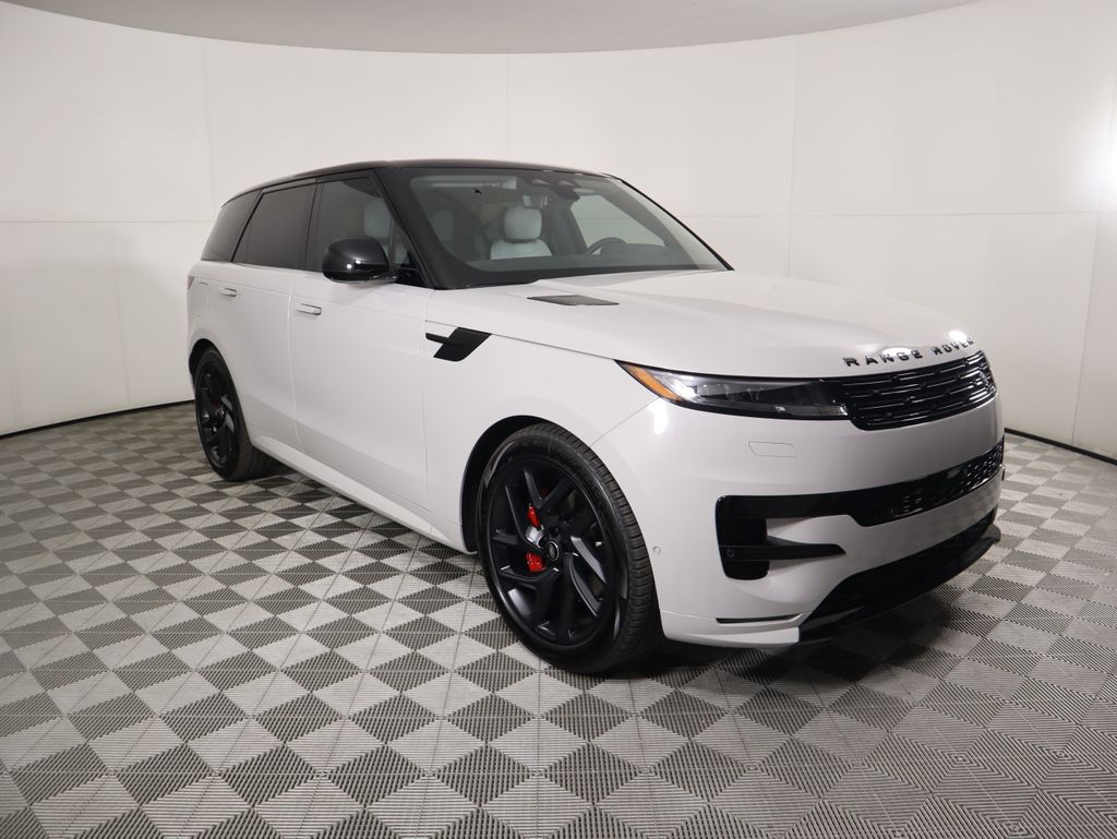 Thumbnail: 2025 Land Rover Range Rover Sport - 3