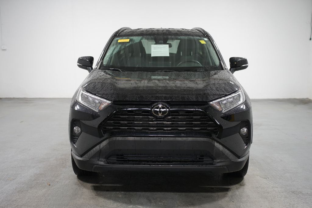 2020 Toyota RAV4 XLE 2