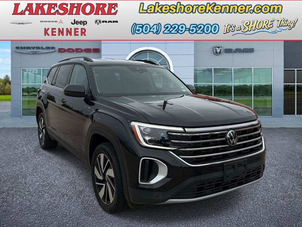 White 2025 Volkswagen Atlas SUV / Crossover Front-Wheel Drive 8-Speed Automatic
