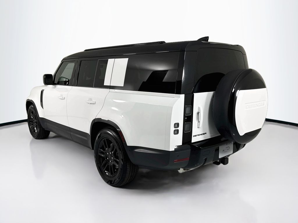 Thumbnail: 2026 Land Rover Defender - 7