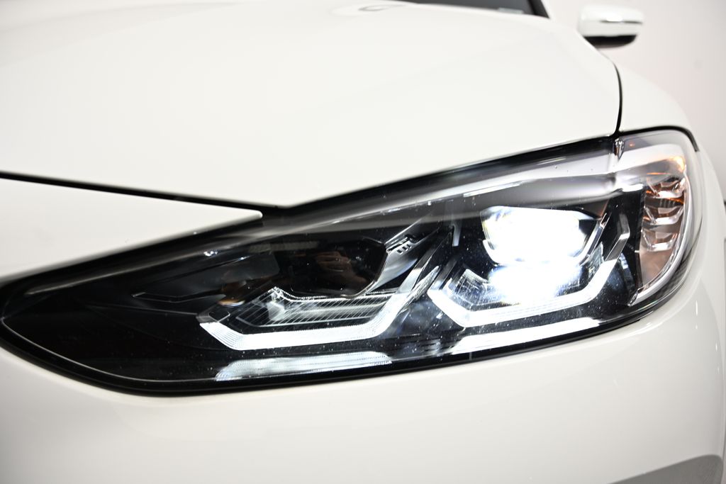 Thumbnail: 2024 BMW 4 Series - 9